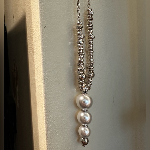 UNOde50 Lordly Long Necklace - Picture 2 of 6